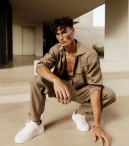  Generative AI Consultancy for Creatives